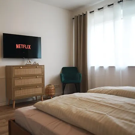 아파트 Inselglueck